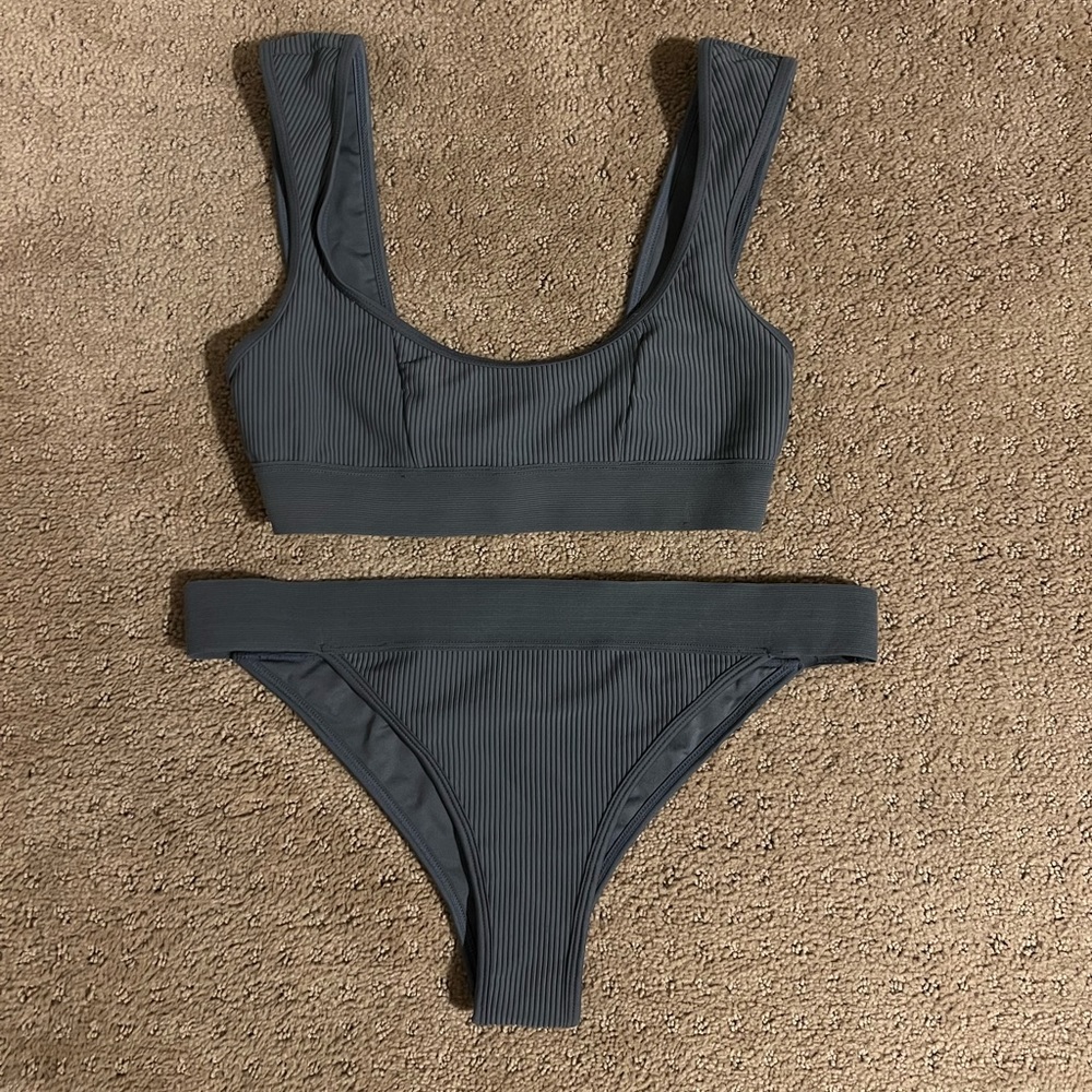 Frankie’s Ribbed Bikini